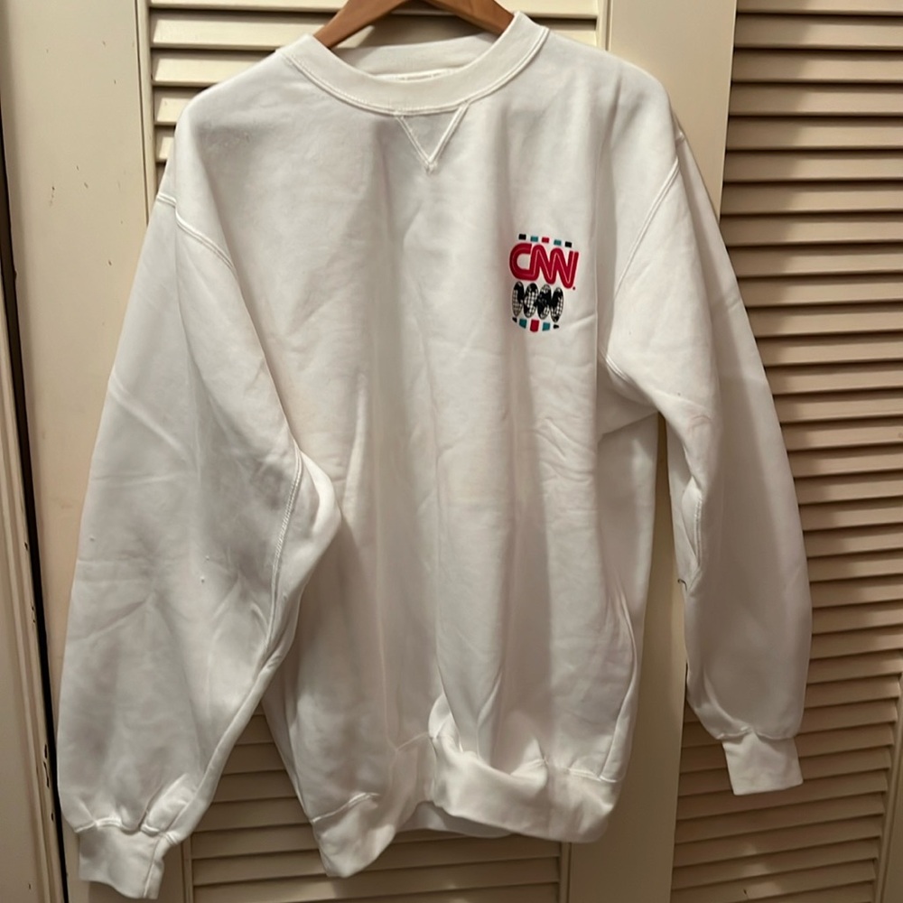 Vintage 90’s CNN sweatshirt / new never used